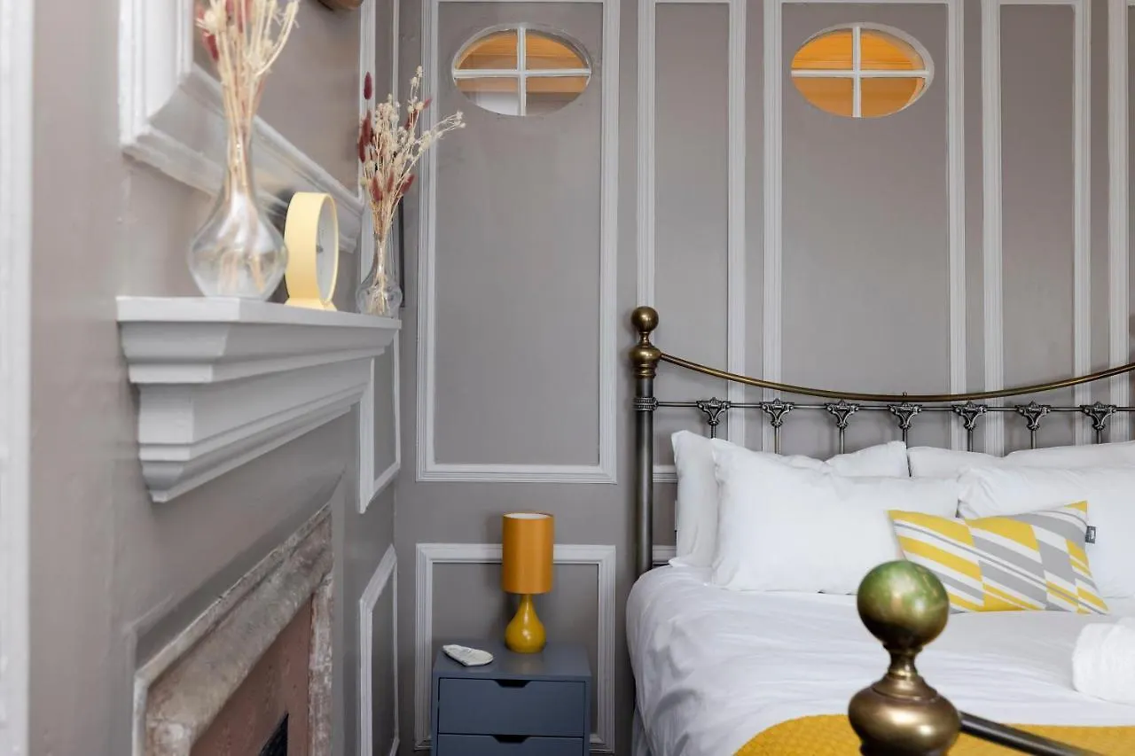 Joivy Eclectic Apartment Near Edinburgh Castle 0*,  Regno Unito